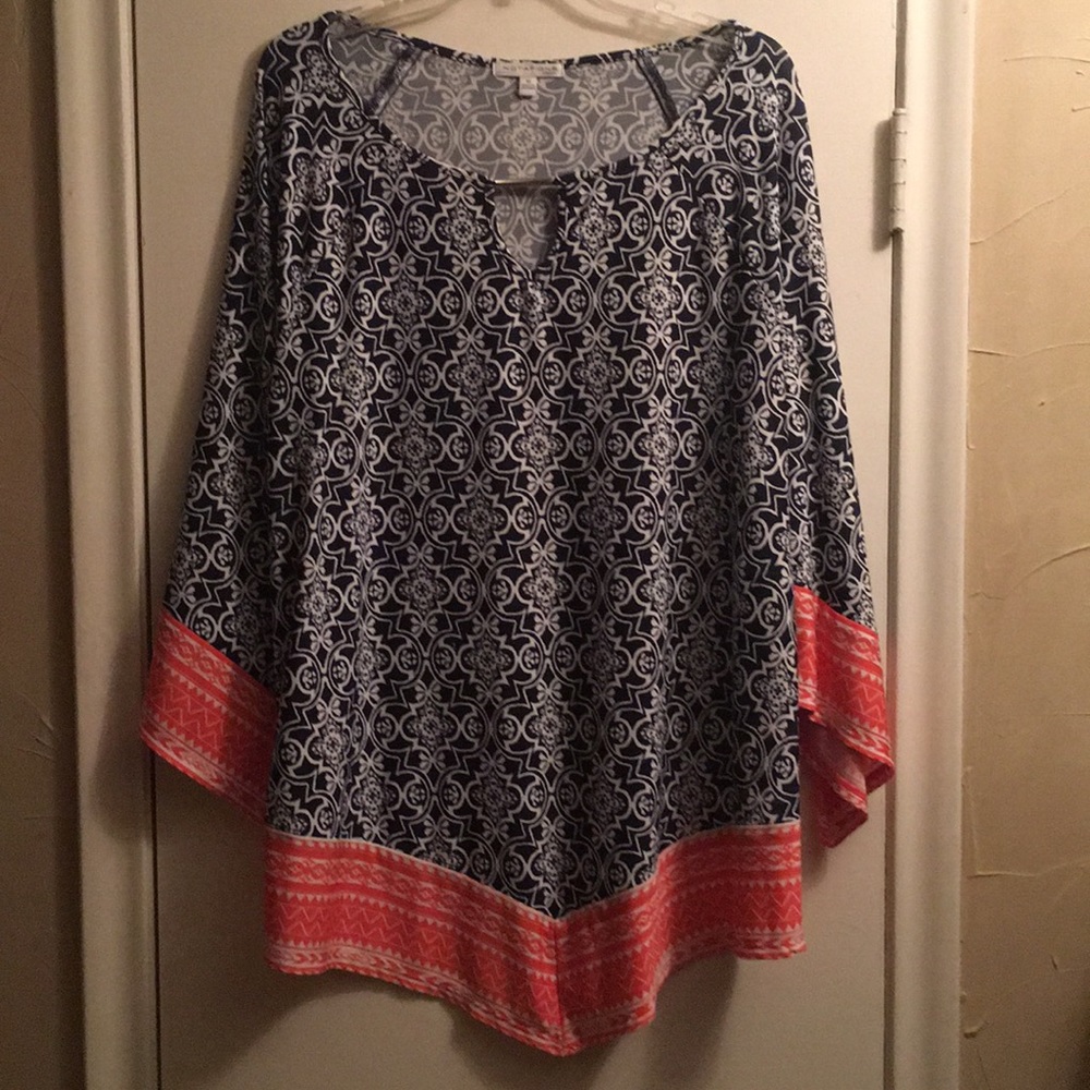 Notations Woman’s Top